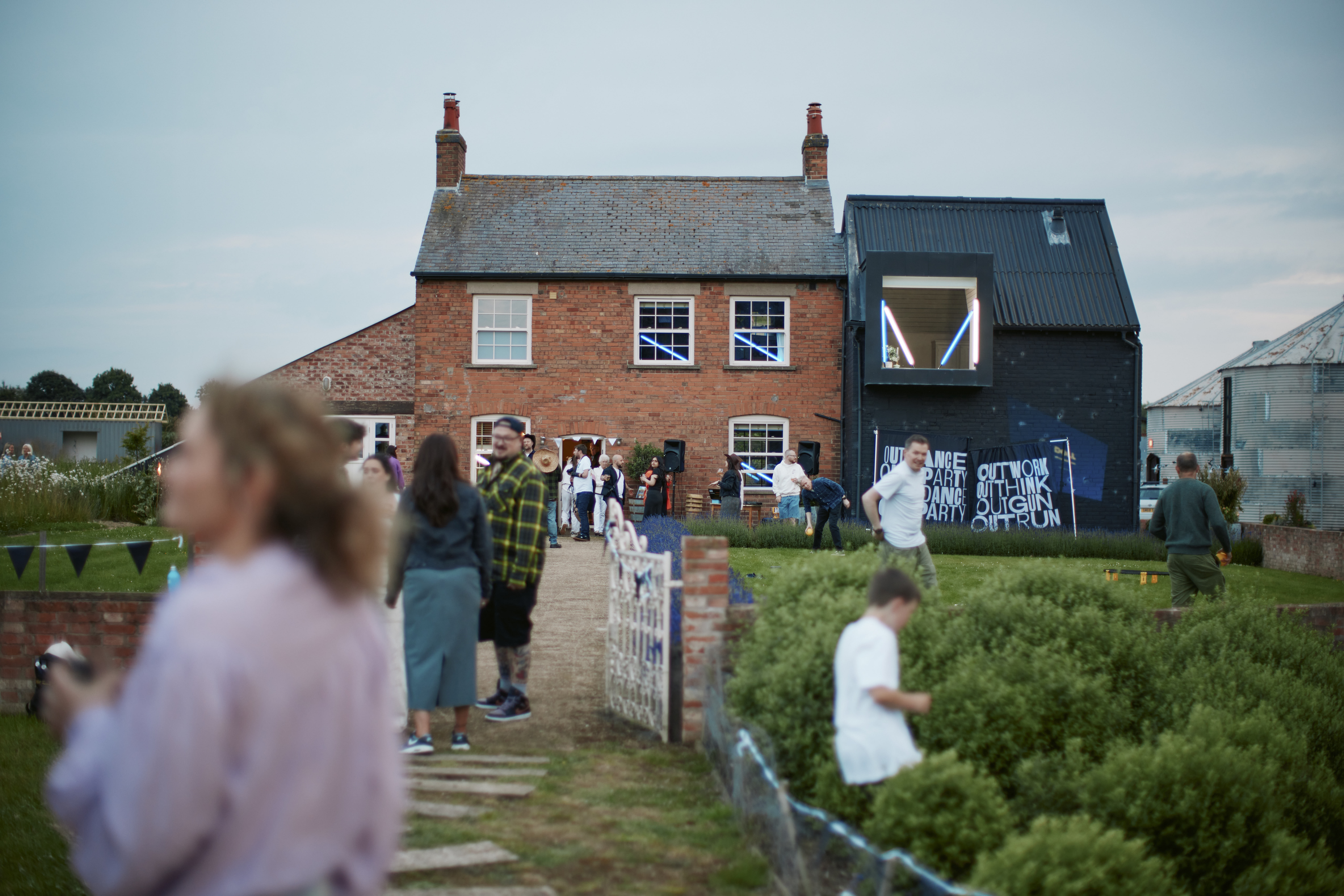 This is an unknown image